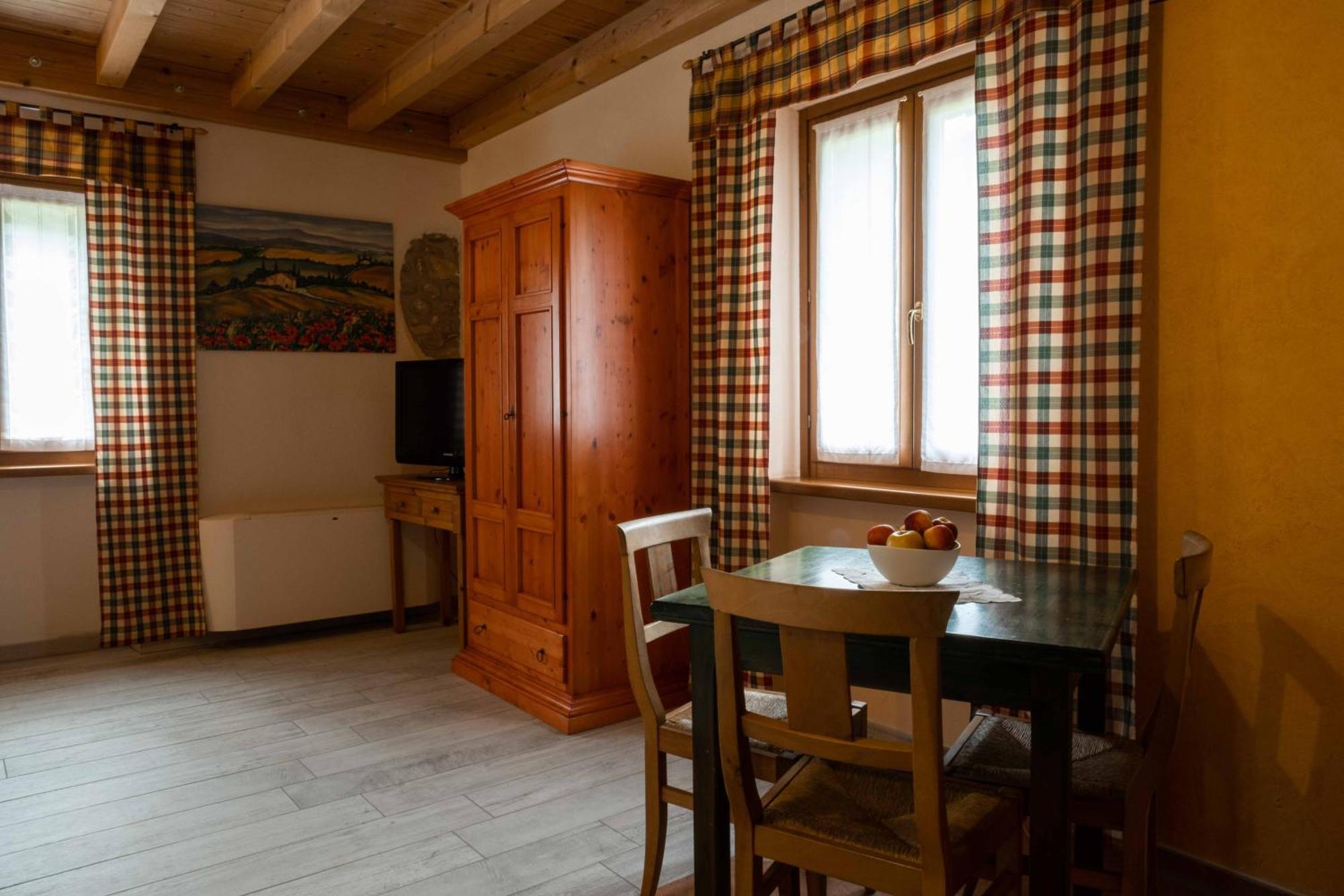 Agriturismo Revena Brentino Belluno Екстериор снимка